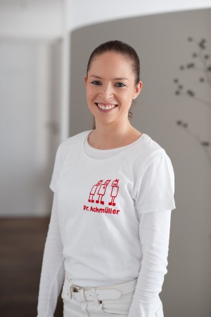 Dr. Melanie Achmüller